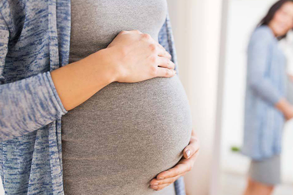 43岁高龄备孕成功经验 女性43岁是不是很难怀孕